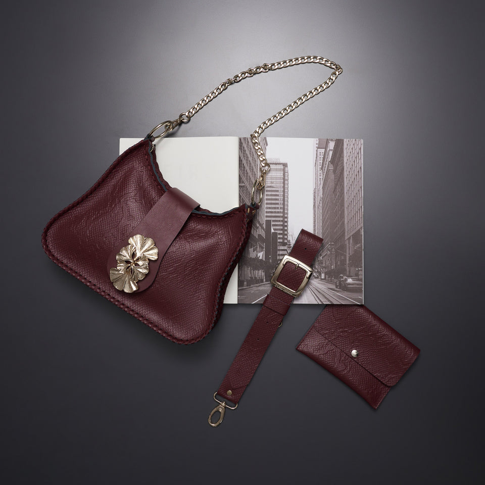 "INNOCENCE" CHERRY GOLD SHOULDER BAG