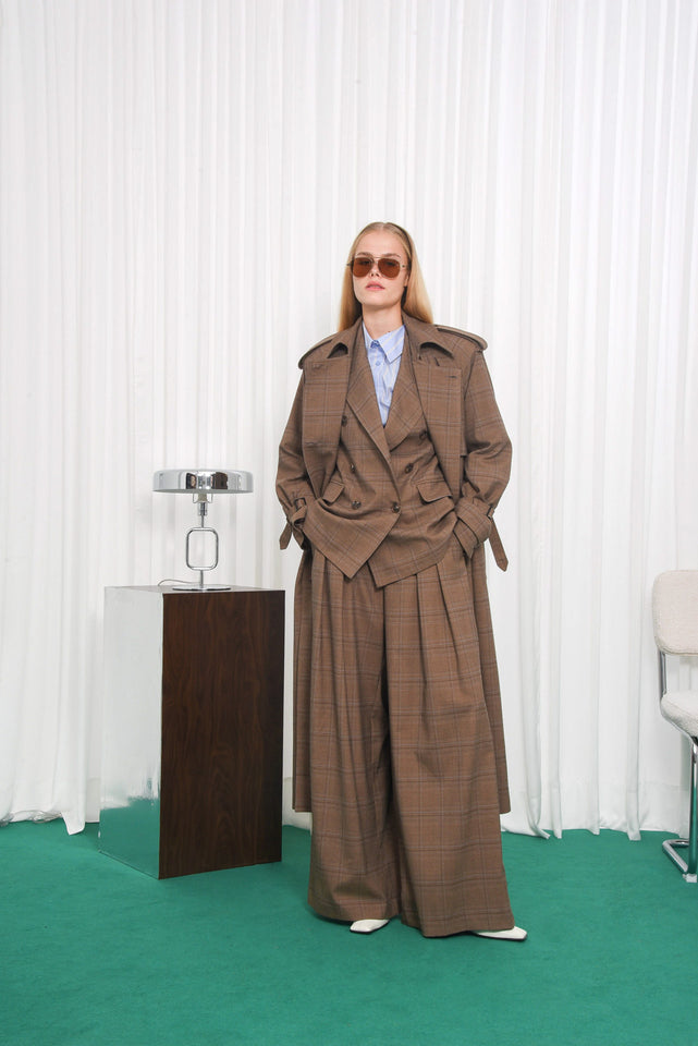 LIBERATION TRENCH COAT