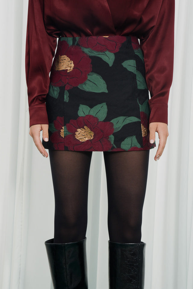 BELIEVE MINI SKIRT |BORDEAUX