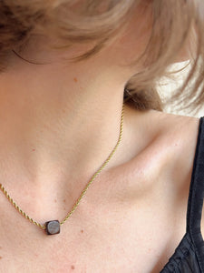 DEBBIE NECKLACE