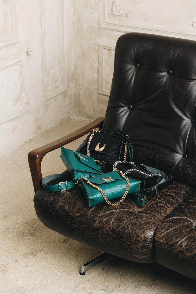 "WINGS" SMALL BLACK NICKEL SHOULDER BAG