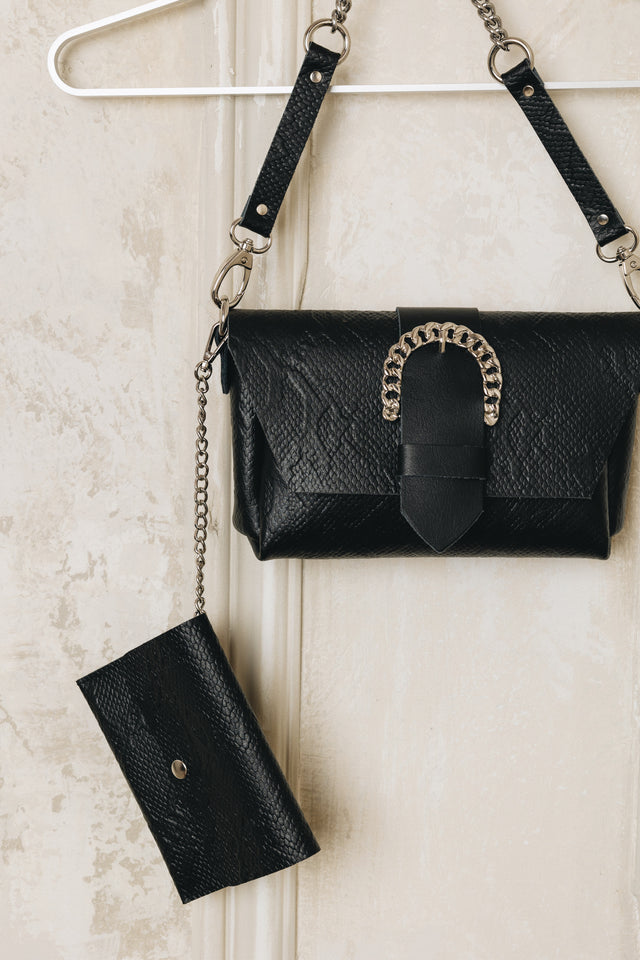 "MOVING ON" BLACK NICKEL SHOULDER BAG