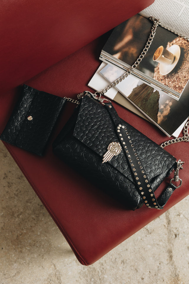 "ON MY MIND" BIG BLACK NICKEL SHOULDER BAG