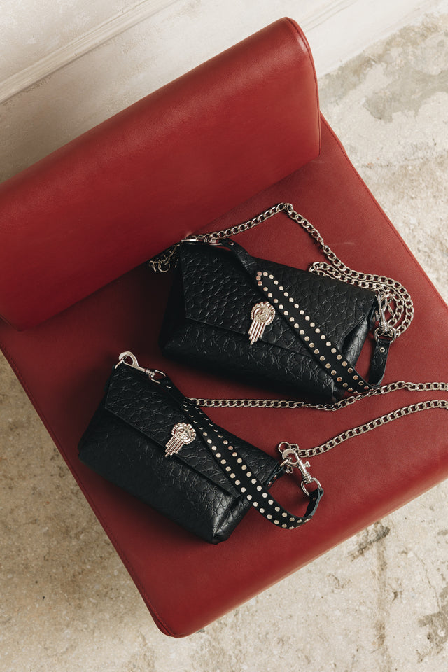 "ON MY MIND" BIG BLACK NICKEL SHOULDER BAG