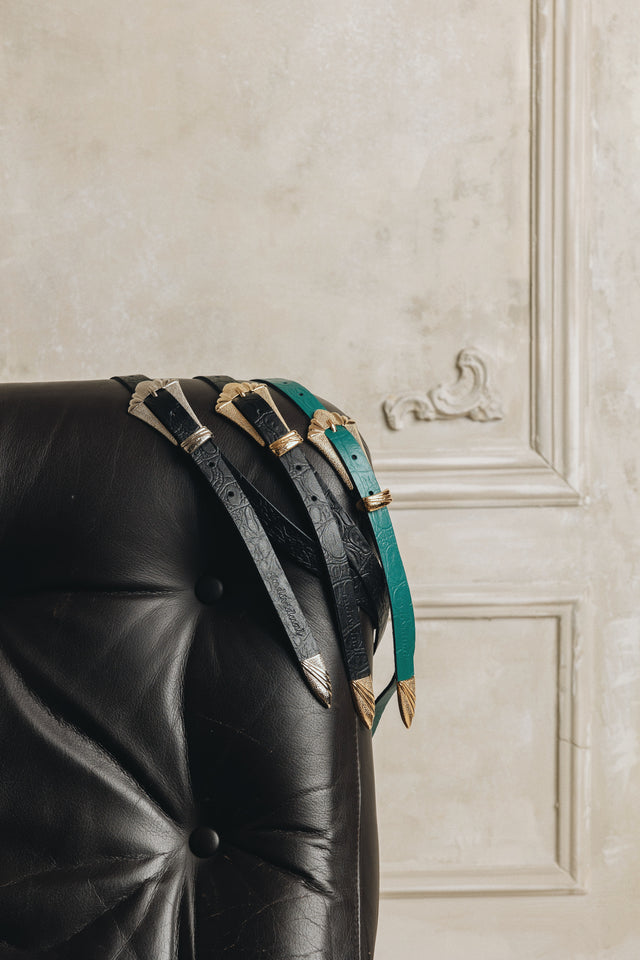 "SWEET ONE" BLACK GOLD BELT