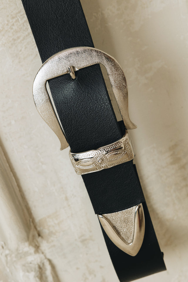 "AMANDA" BLACK NICKEL BELT