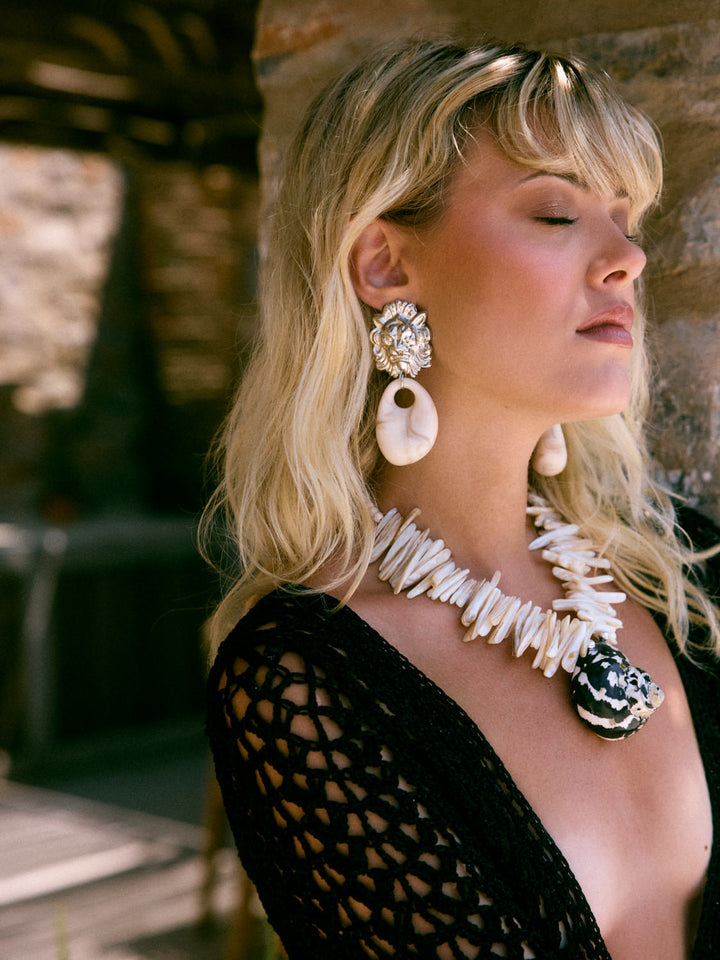 LIONA EARRINGS