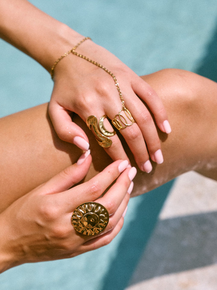ZORA RING