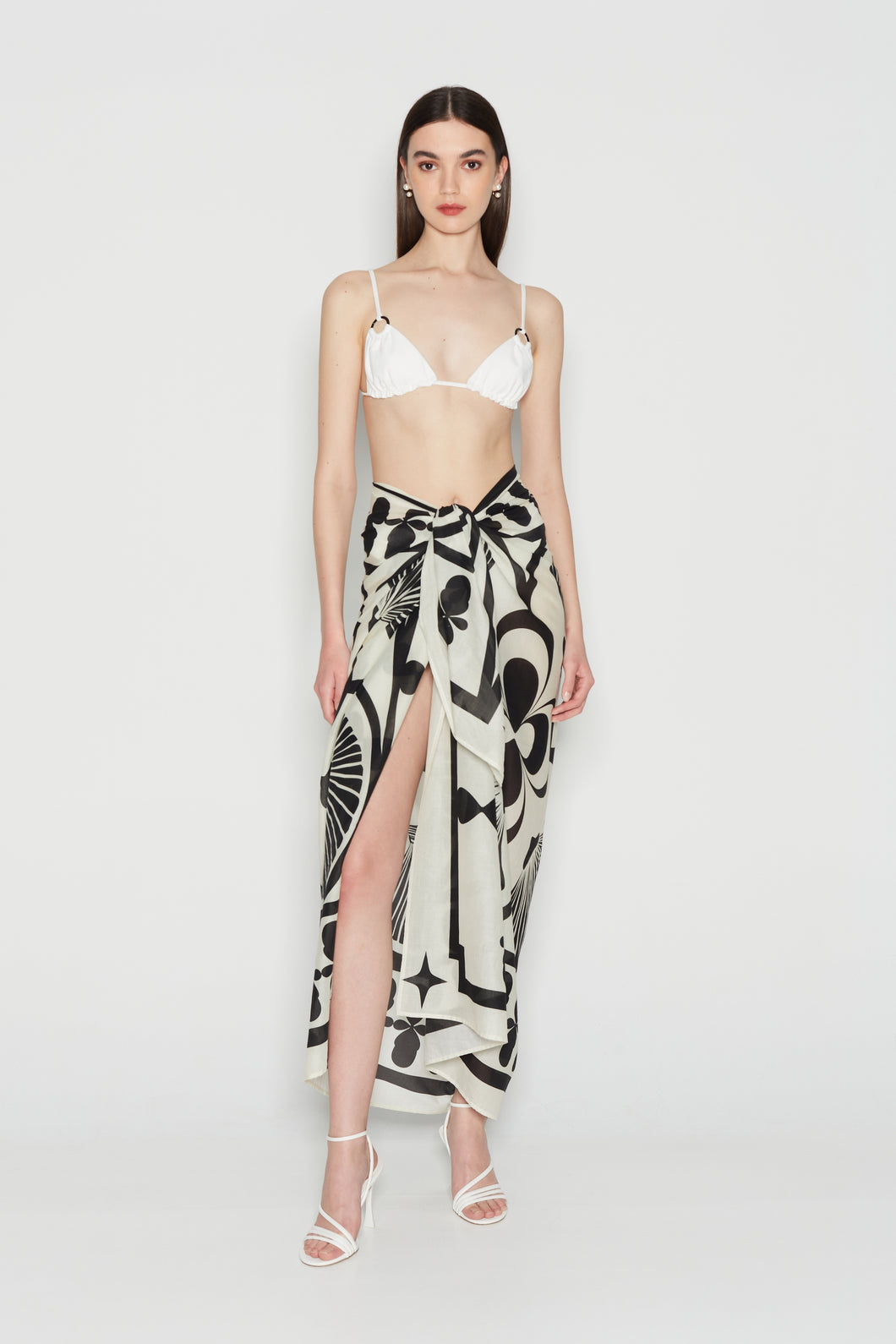 SHELL IN LOVE SARONG BLACK/WHITE