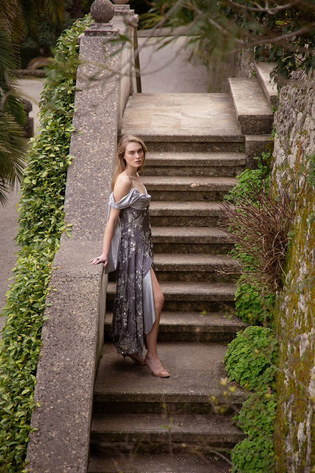 ENDLESS DRESS