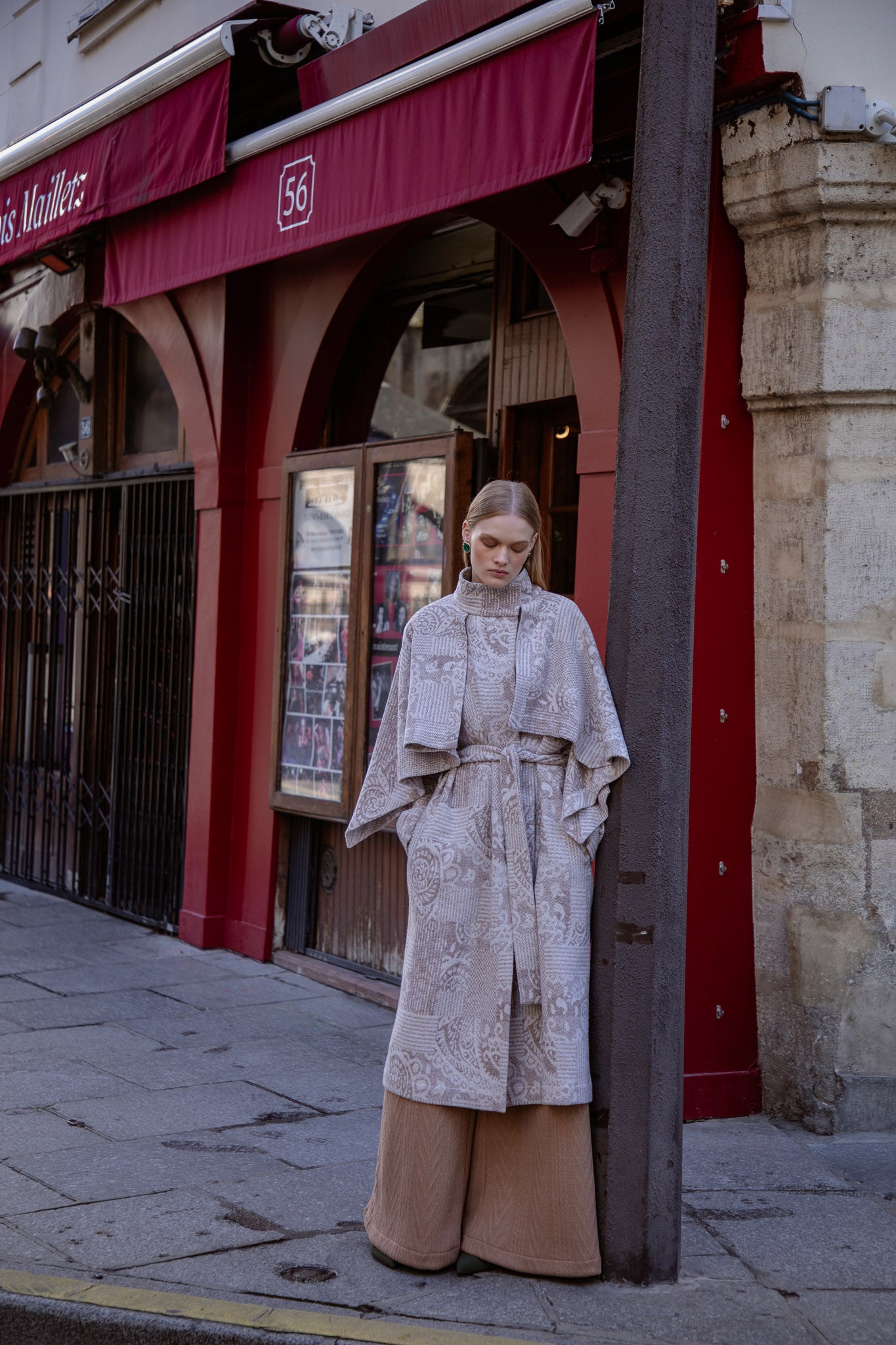 COATS – 57 FASHION BAR