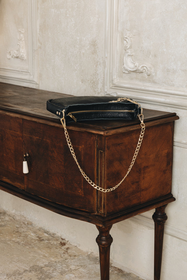 "RUSHMERE" BLACK GOLD SHOULDER BAG