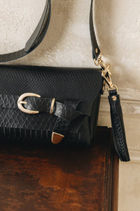 "REGRET ME" BLACK GOLD SHOULDER BAG
