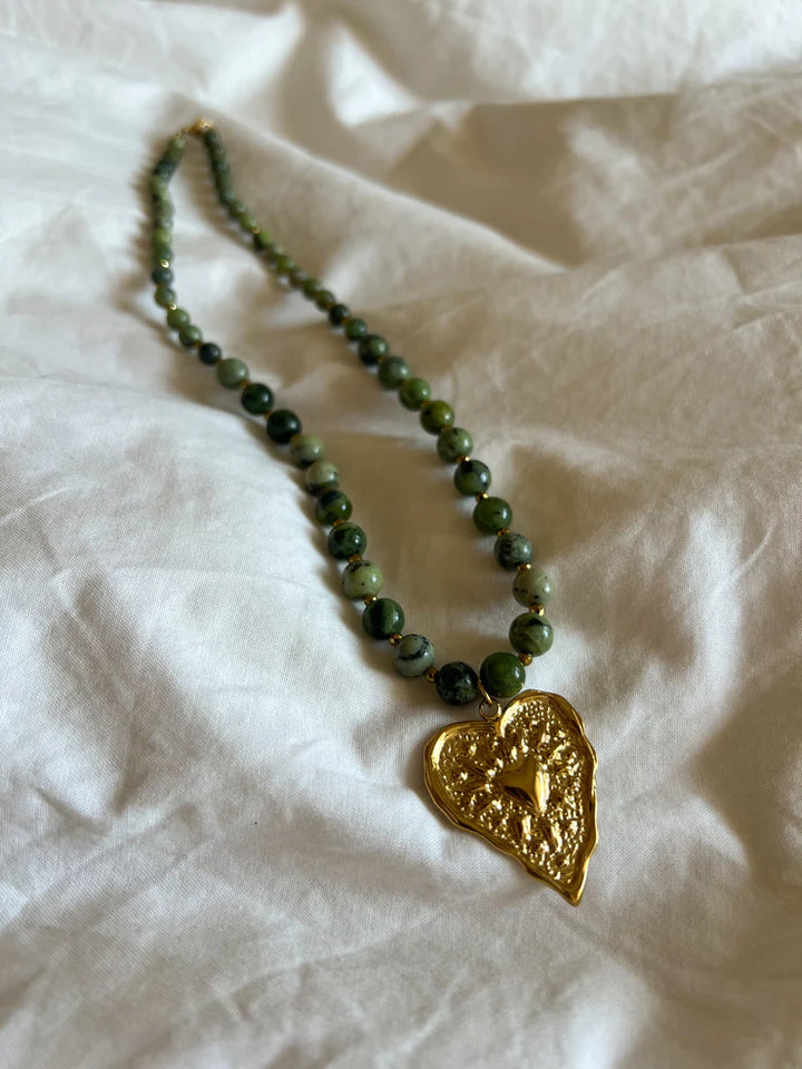 EVE NECKLACE