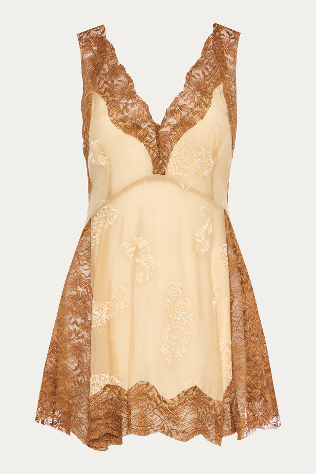 BETWEEN TOPDRESS LIGHT YELLOW/BROWN