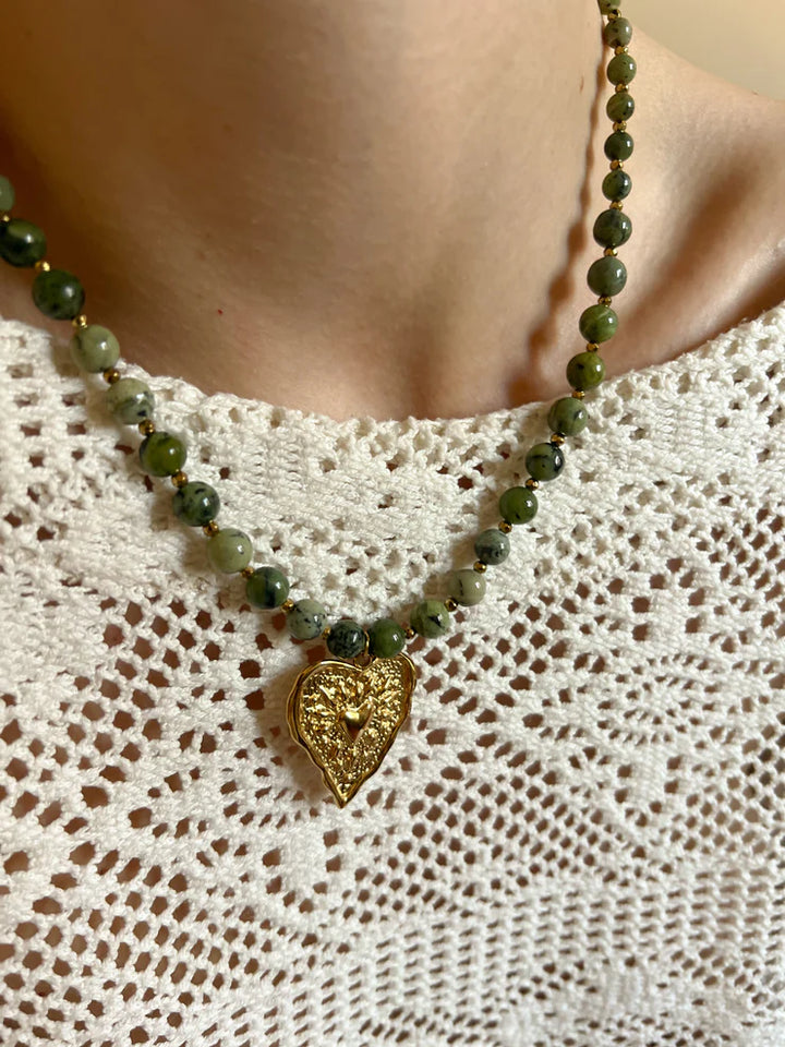 EVE NECKLACE