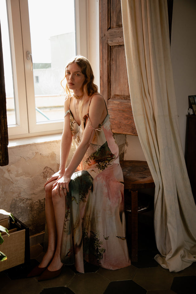 AIRY DRESS