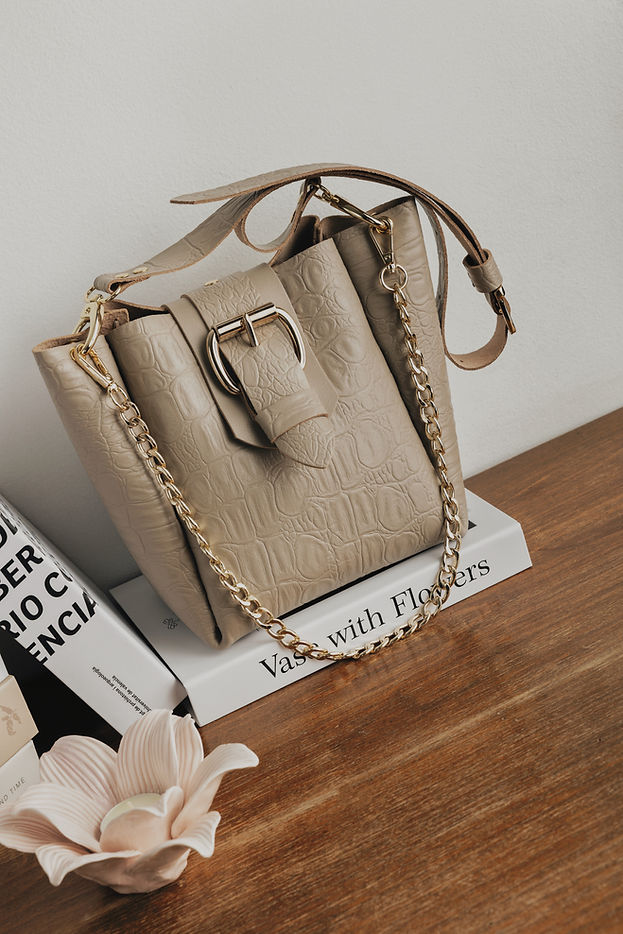 "MISSING" STONE BEIGE GOLD SHOULDER BAG