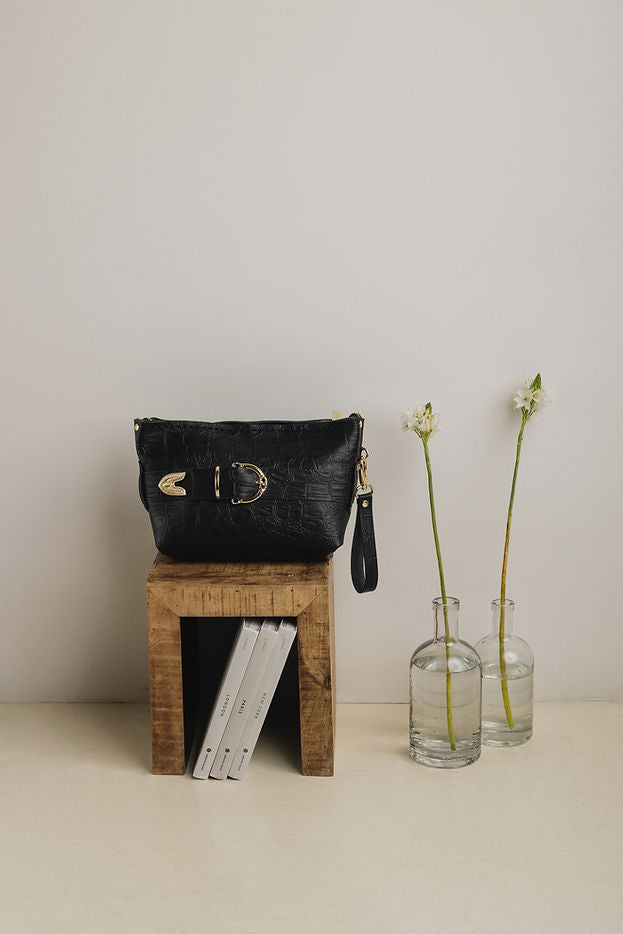 "RHIANNON" BLACK GOLD CLUTCH BAG