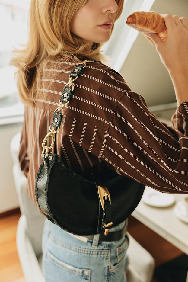"MORE THAN THIS" BLACK GOLD SHOULDER BAG