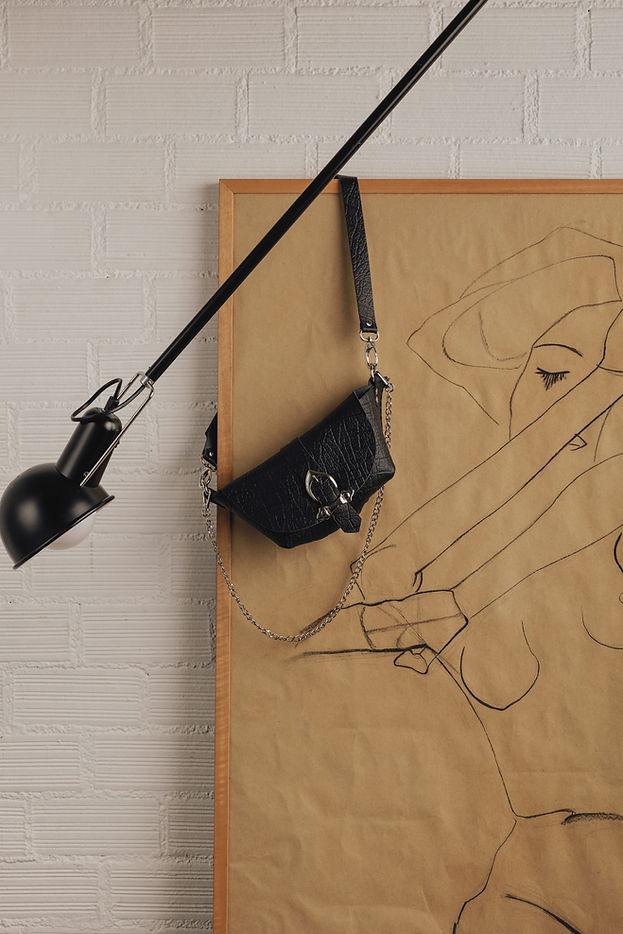 "TELL IT TO MY HEART" BLACK NICKEL WAIST BAG