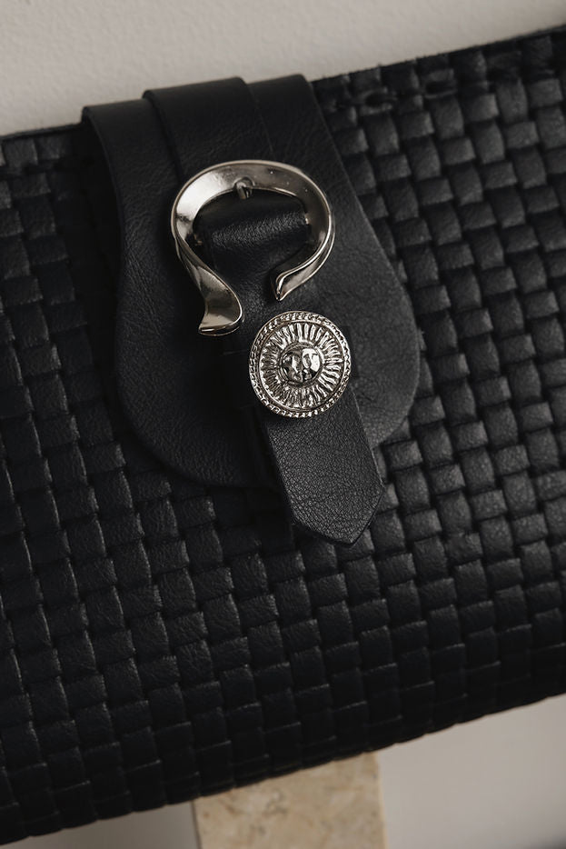 "LA ISLA BONITA" BLACK NICKEL CLUTCH BAG