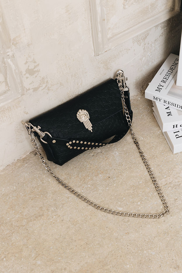 "ON MY MIND" BLACK SHOULDER BAG