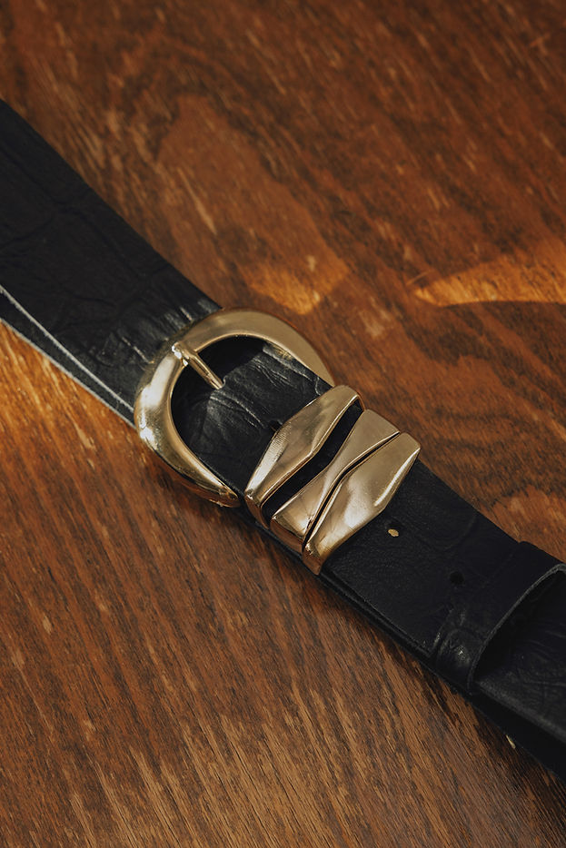"LOVE OVER GOLD" BLACK GOLD BELT