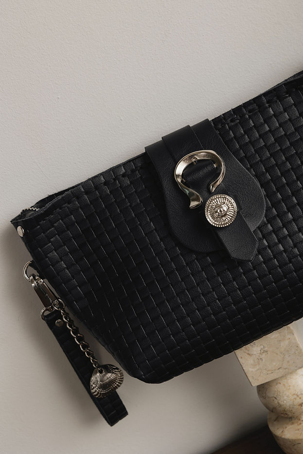 "LA ISLA BONITA" BLACK NICKEL CLUTCH BAG