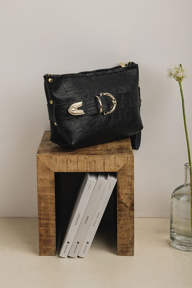 "RHIANNON" BLACK GOLD CLUTCH BAG