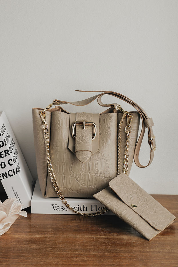 "MISSING" STONE BEIGE GOLD SHOULDER BAG