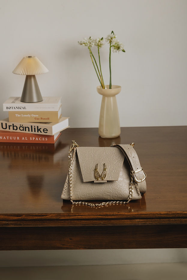 "WINGS" BEIGE GOLD SHOULDER BAG