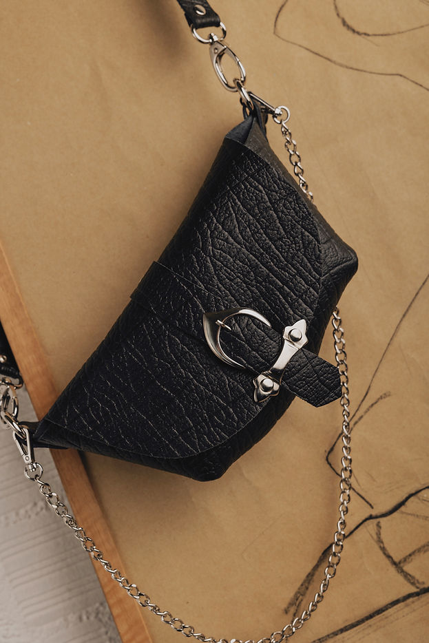 "TELL IT TO MY HEART" BLACK NICKEL WAIST BAG