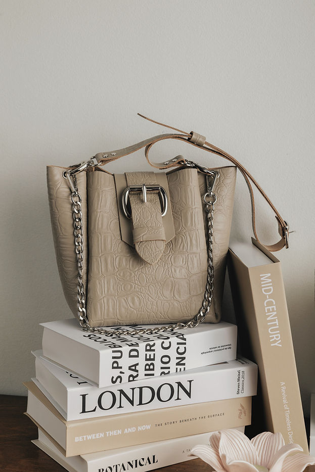 "MISSING" STONE BEIGE GOLD SHOULDER BAG