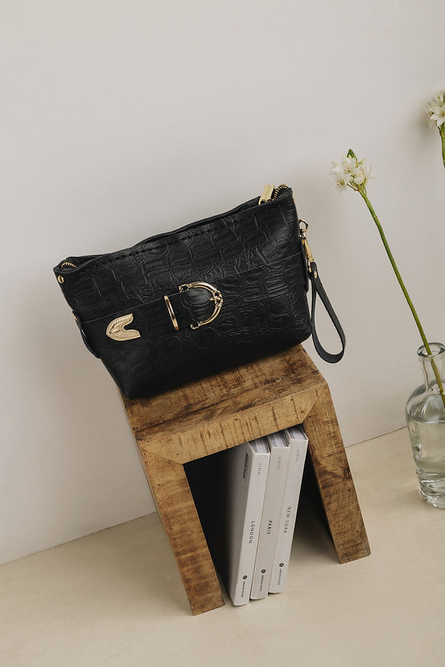 "RHIANNON" BLACK GOLD CLUTCH BAG