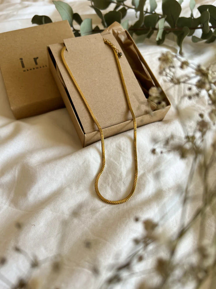RORY NECKLACE
