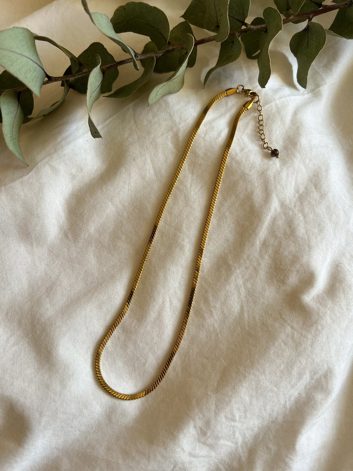 RORY NECKLACE