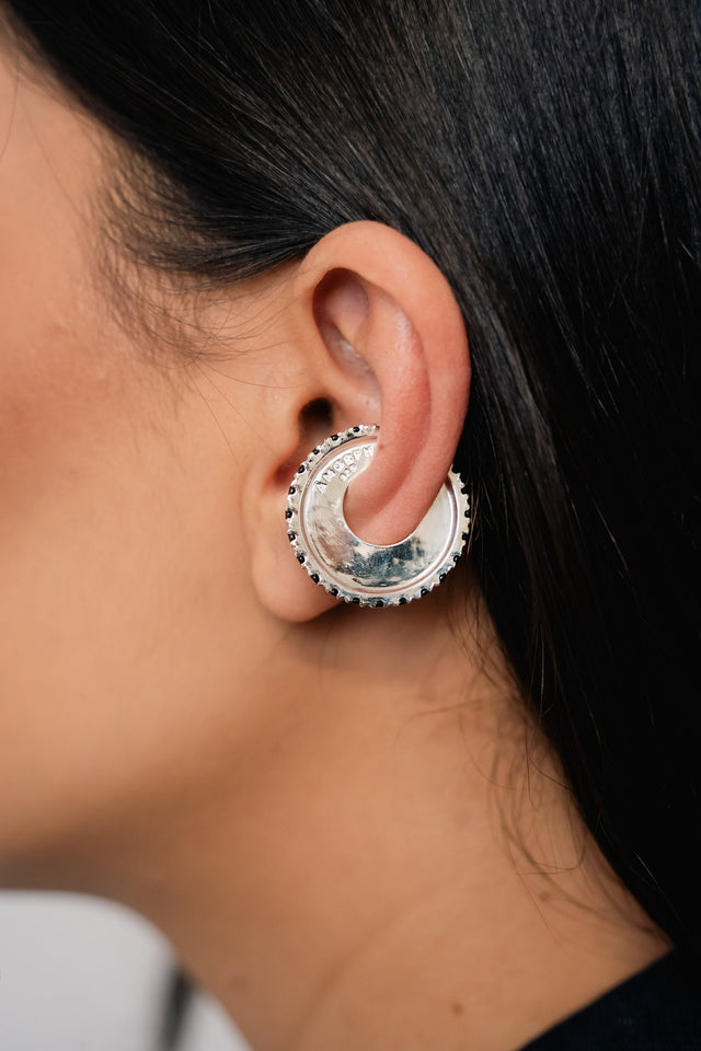 SPACE PETRA EARCUFF