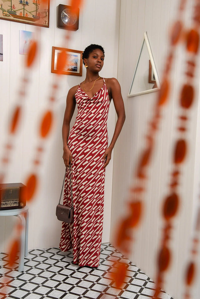 CHILL ISLAND MAXI DRESS |BORDEAUX