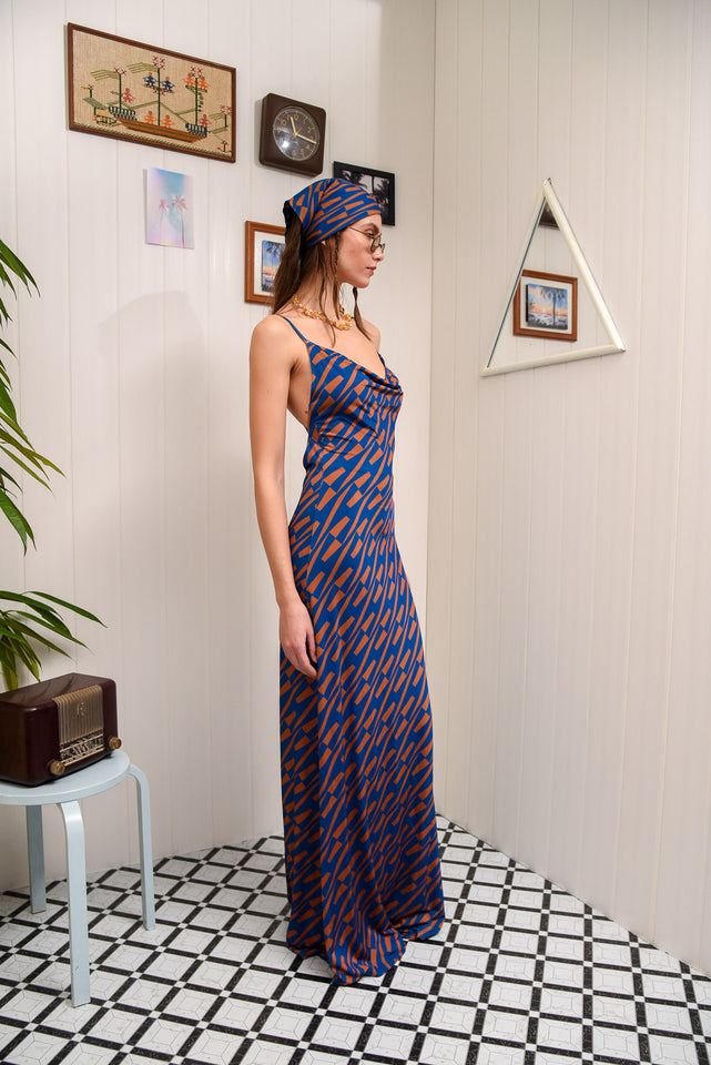 CHILL ISLAND MAXI DRESS |BLUE