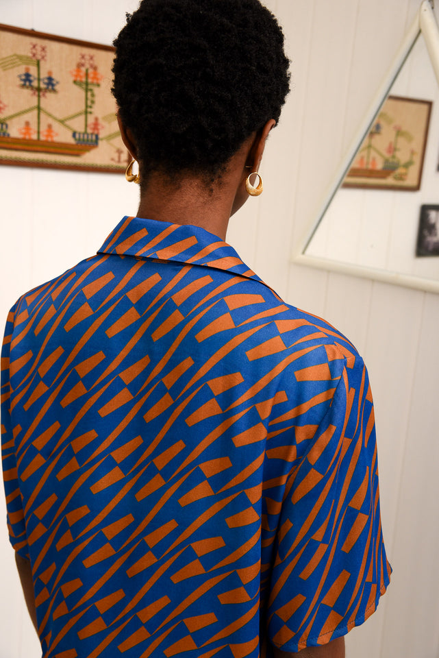 CHILL ISLAND SHIRT |BLUE