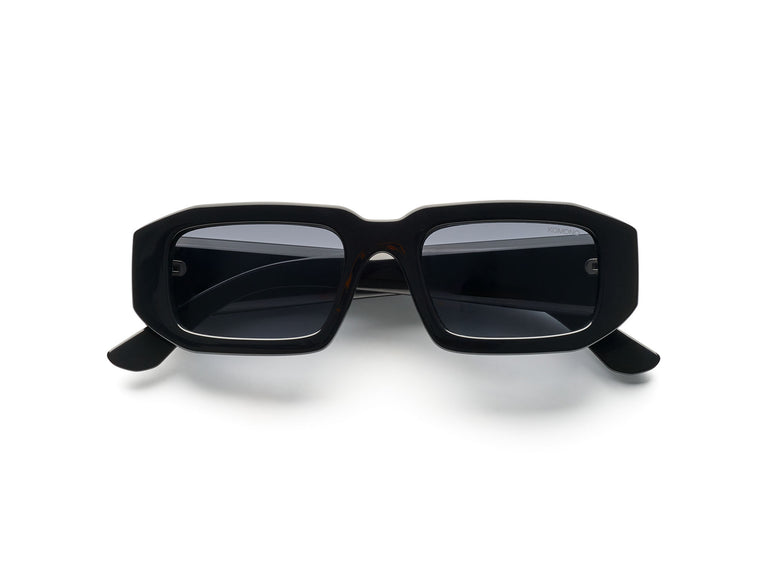 BLAZE BLACK