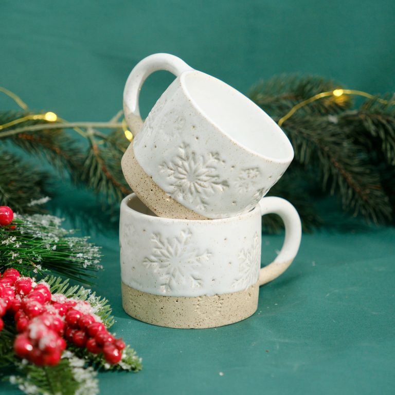 SNOWFLAKES & WARMTH CUP