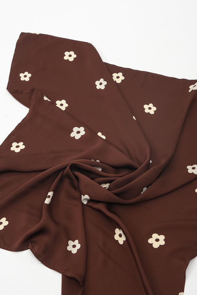 DAISY SCARF BROWN