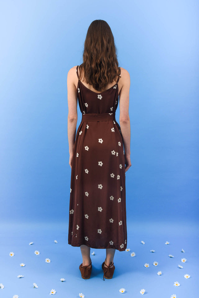 DAISY DRESS |BROWN