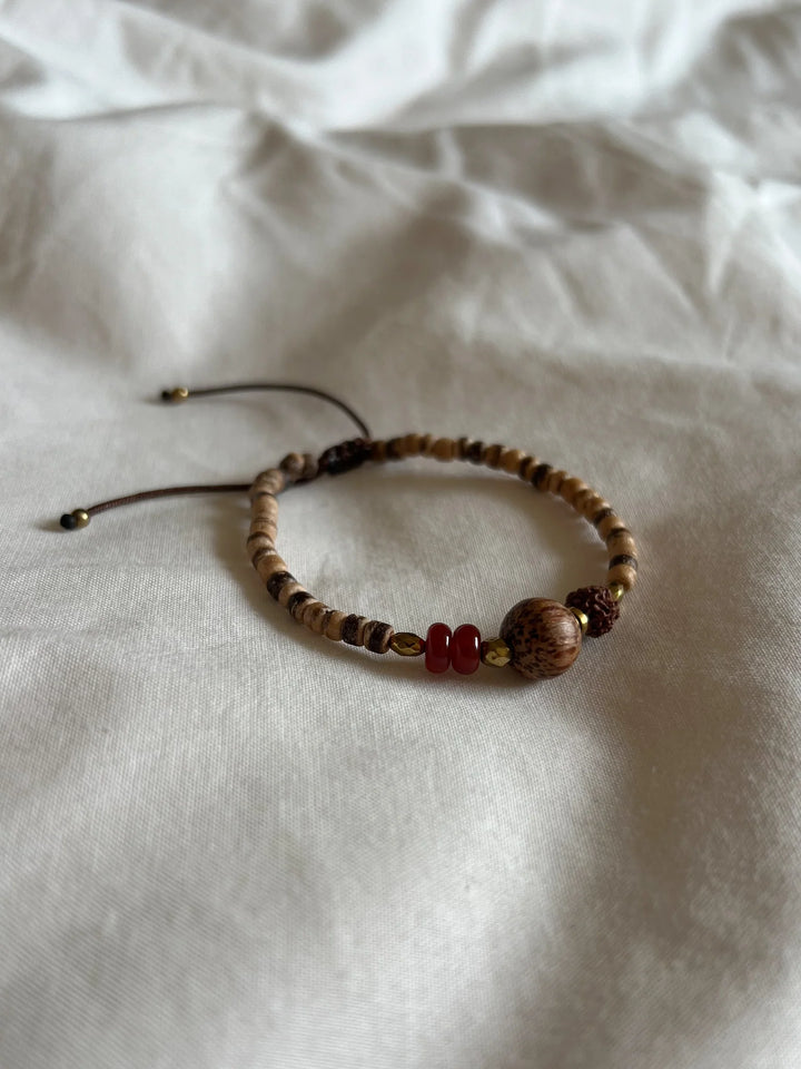 OLIVIA BRACELET