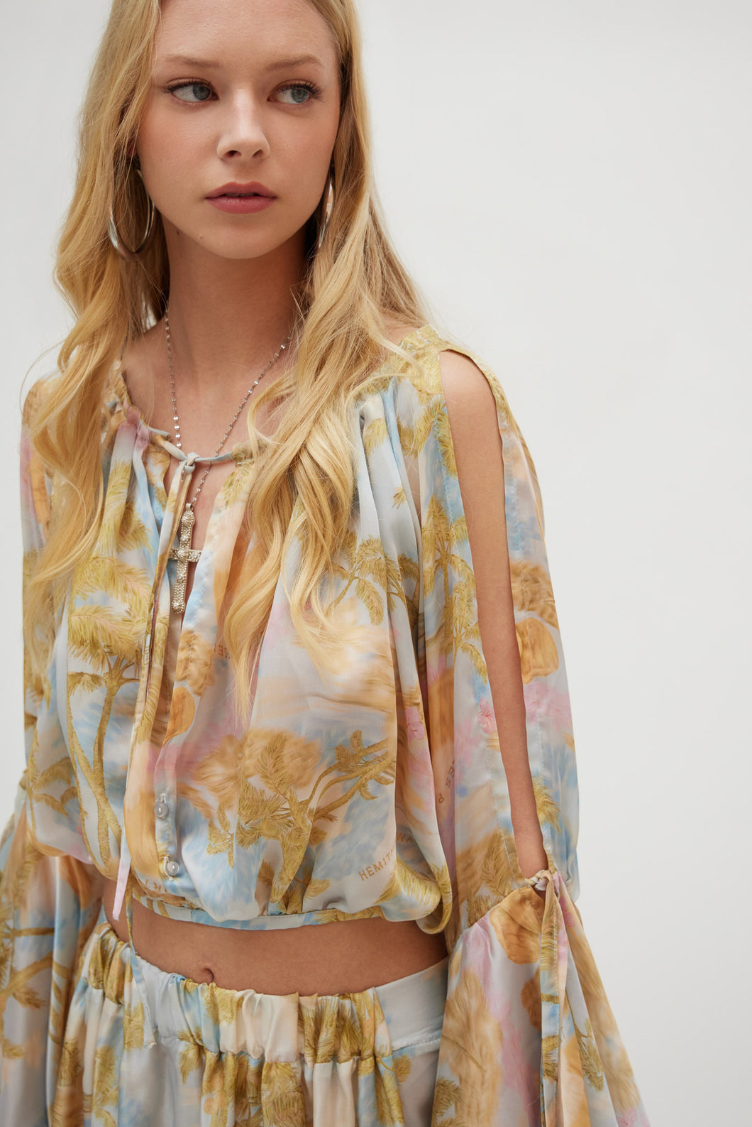 SONIA TOP SKY BLUE
