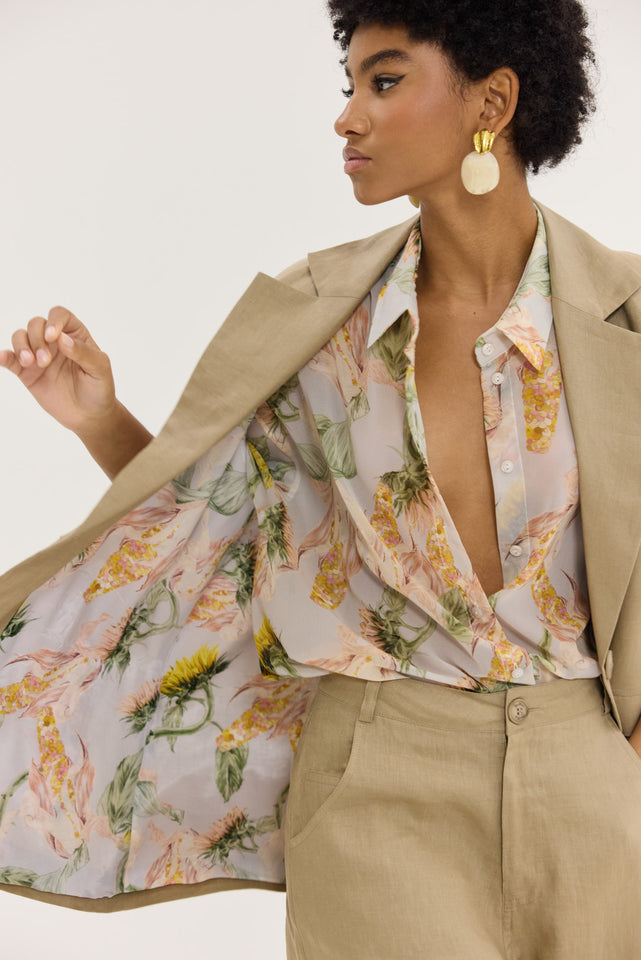 ANGELA BLAZER SAND