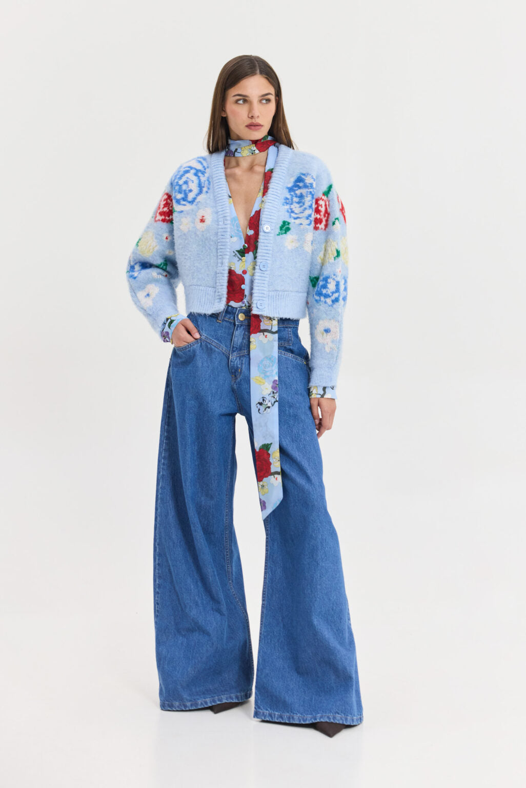 CAPRICORN CARDIGAN LIGHT BLUE
