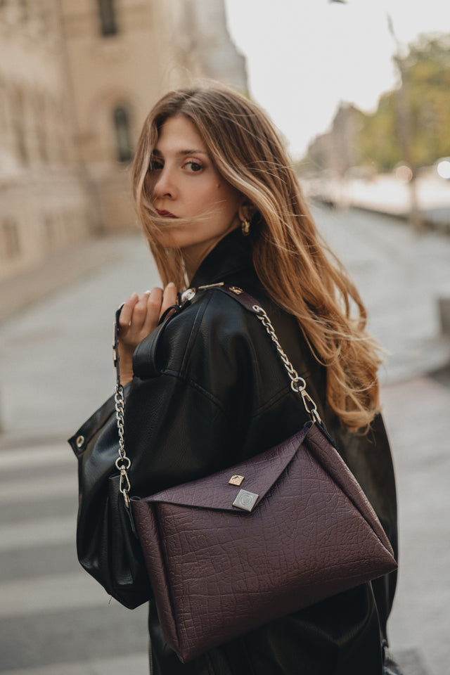 "BEAUTIFUL THINGS" DARK PLUM GOLD SHOULDER BAG
